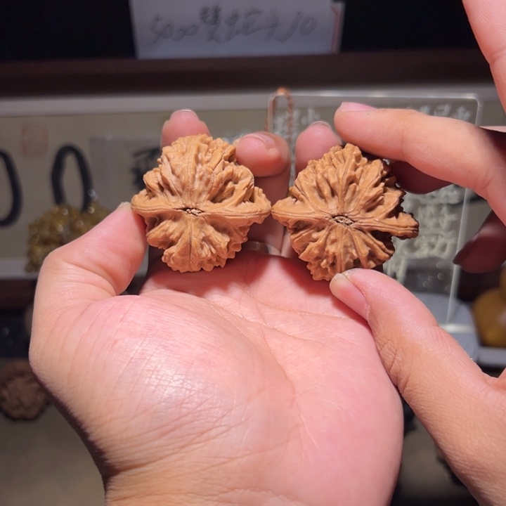 ****雪把件文玩核桃44鸡心微磕尖