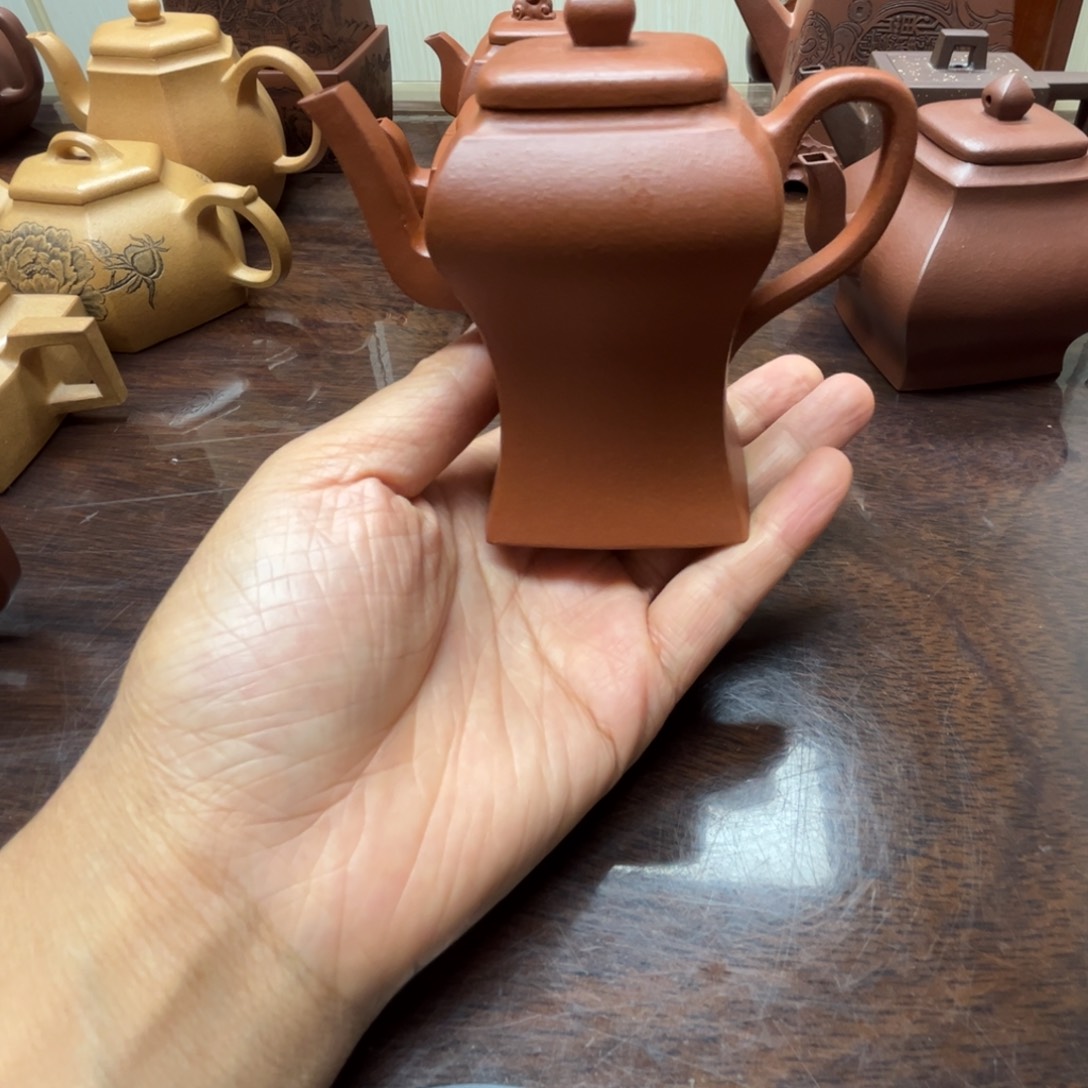 茶壶紫砂朱泥130c c