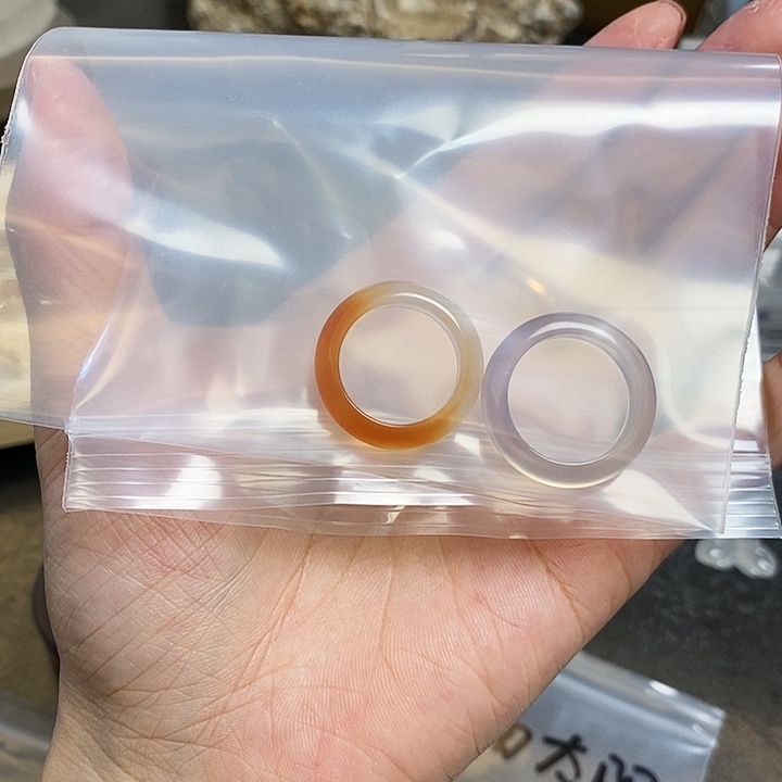 晒****玛瑙/玉髓未镶嵌珠宝半成品