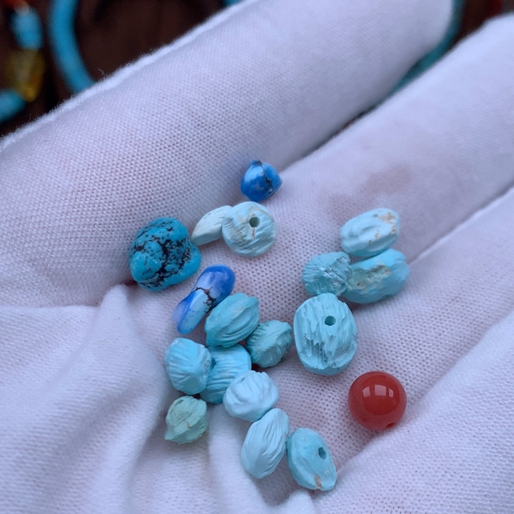 南红玛瑙未镶嵌珠宝奇石