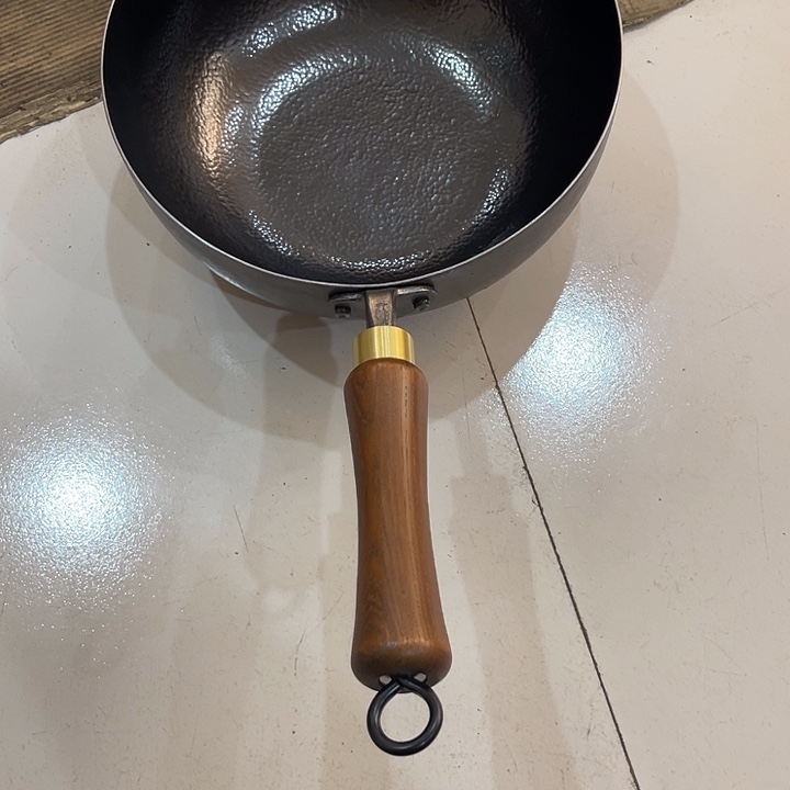 ━****熟铁26奶锅微瑕特价不退换