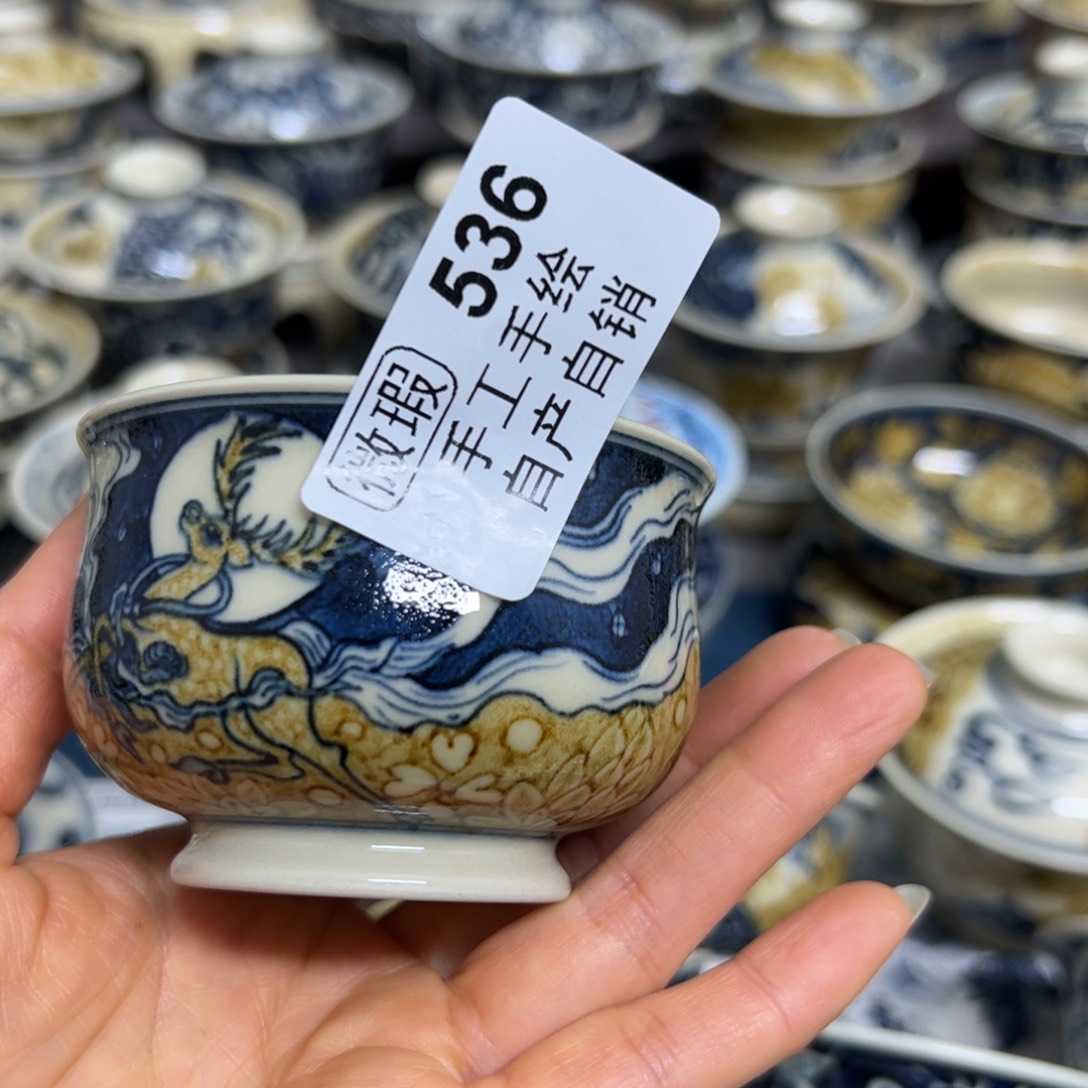 【闪购商品】鯉*陶瓷艺术有限公司