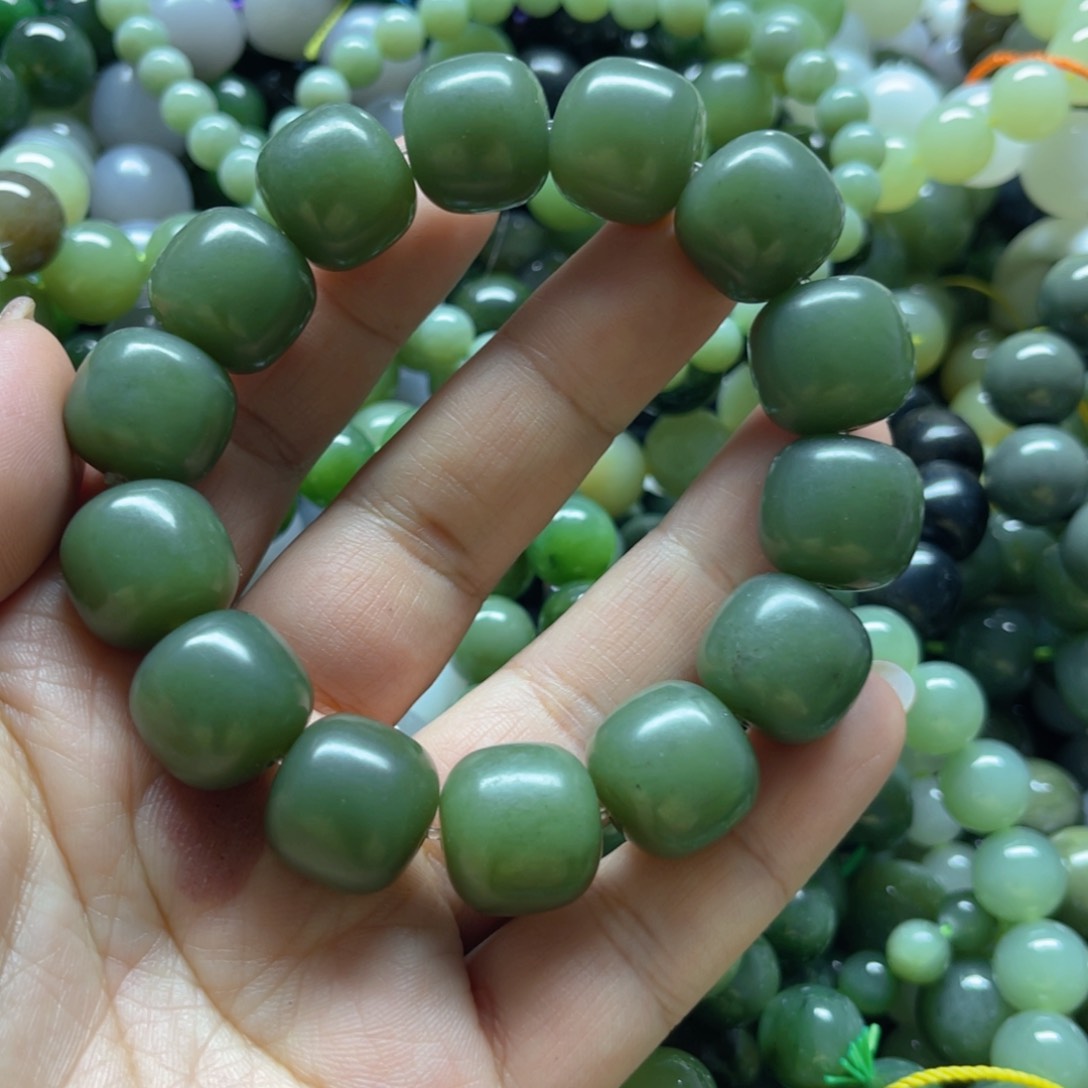 和田玉手链未镶嵌