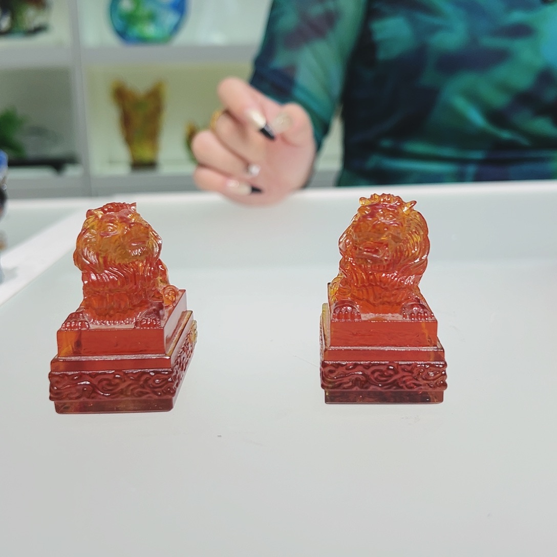 【闪购商品】琉璃手工艺品一对小狮子