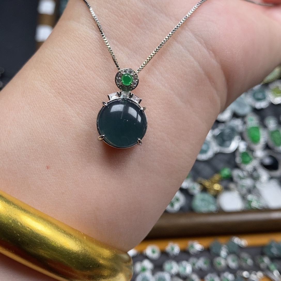 未镶嵌挂件翡翠翡翠