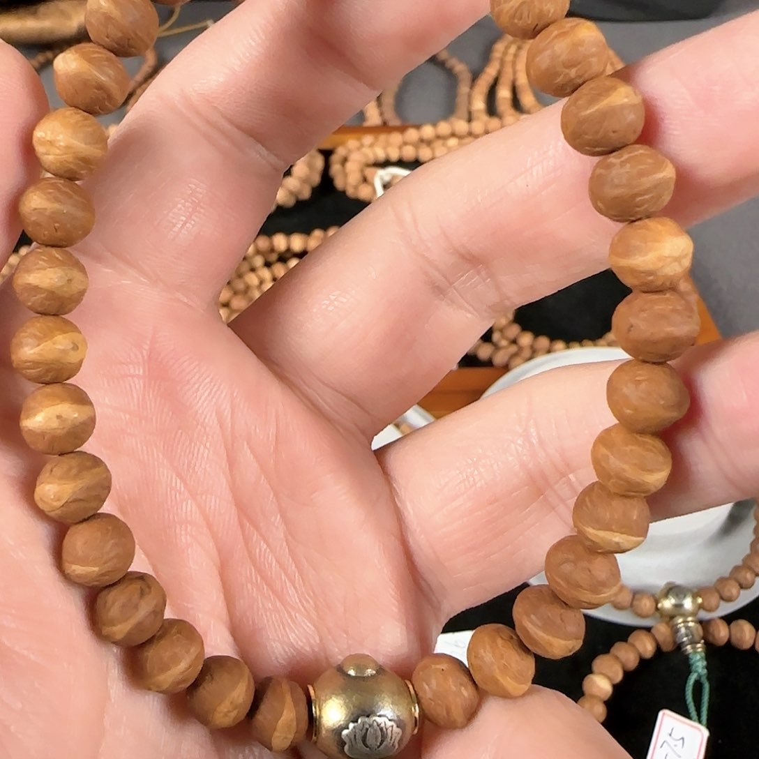 莲花菩提吊坠酸枣核黄金眼精工福利手串