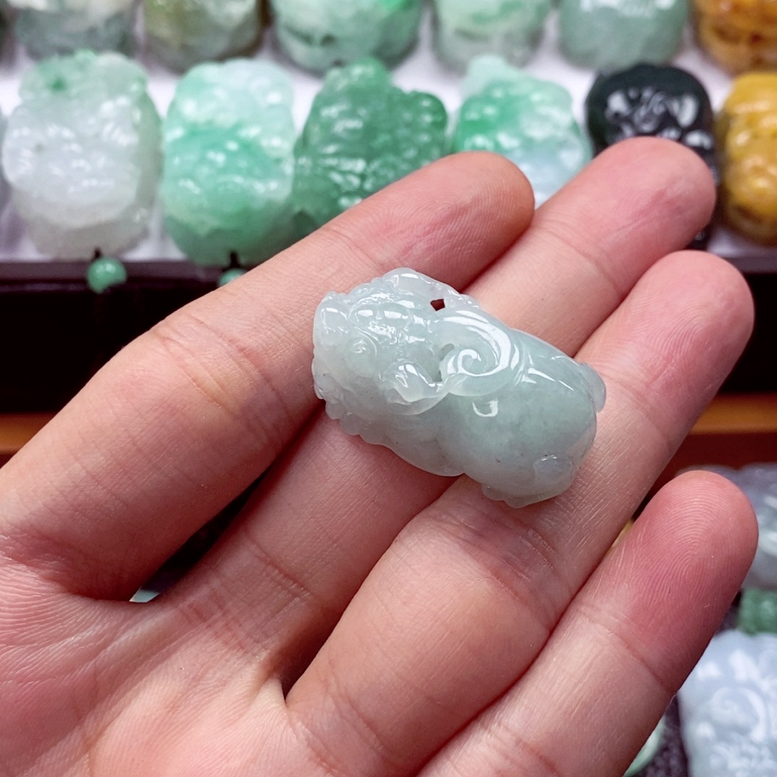 颈饰未镶嵌翡翠翡翠