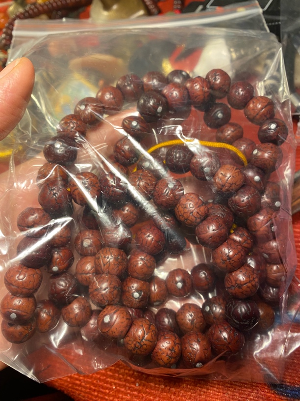 钛钢石英石手链 藏传脱故佛珠108