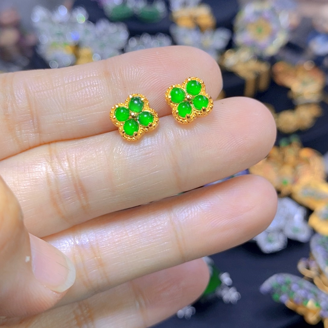 翡翠耳钉银S925镶嵌天然翡翠