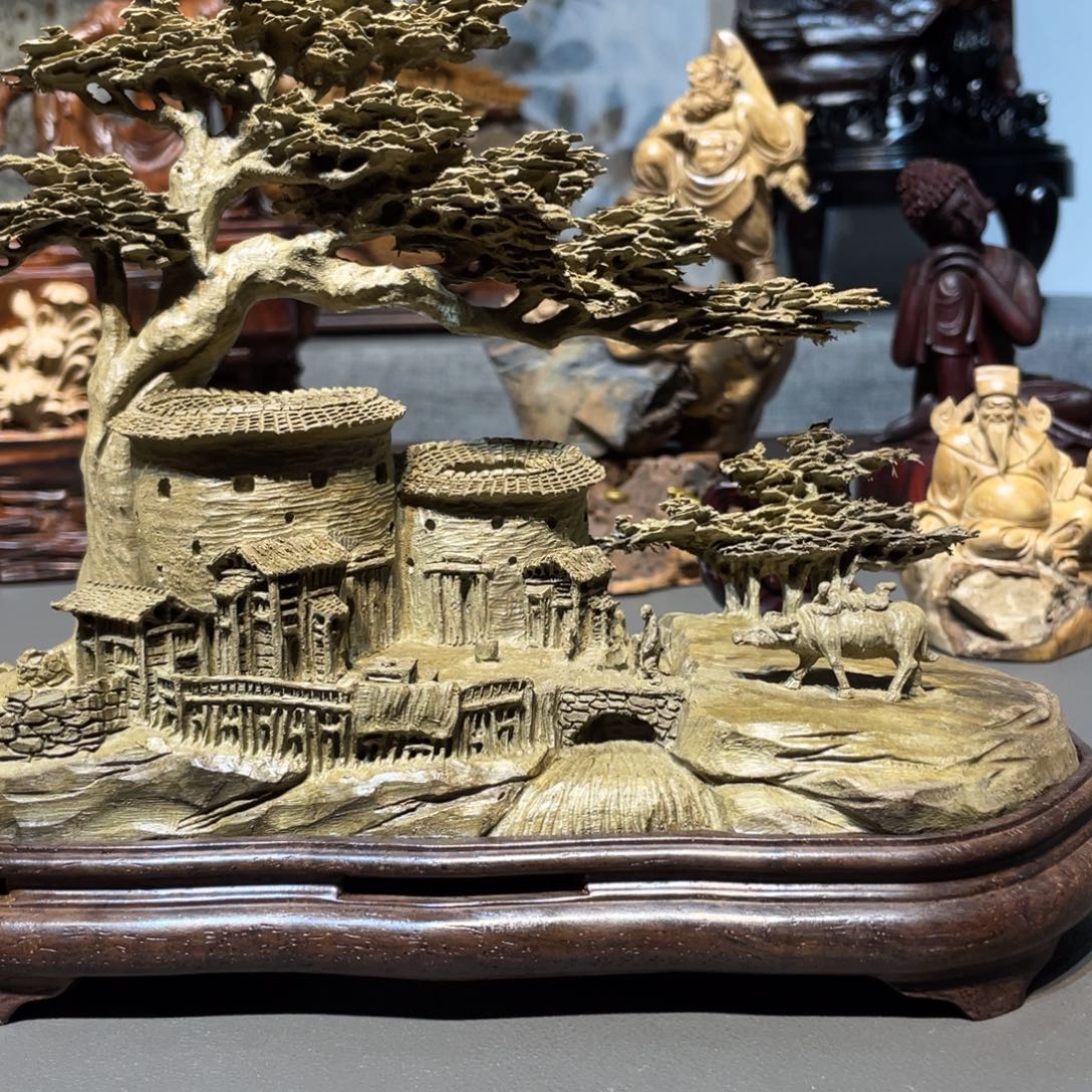 李***霸楠木摆件工艺品香炉