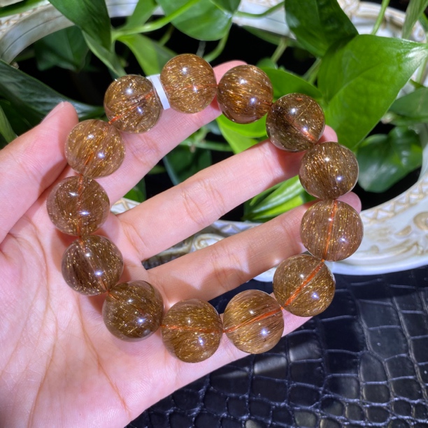 铜发单圈18mm左右水晶手串