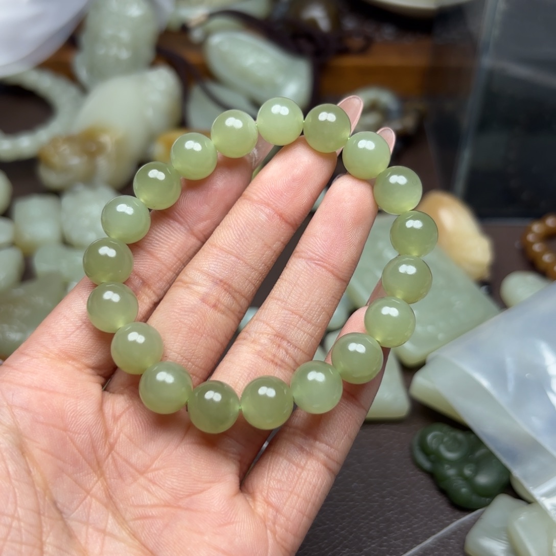 和田玉颈饰未镶嵌麦*