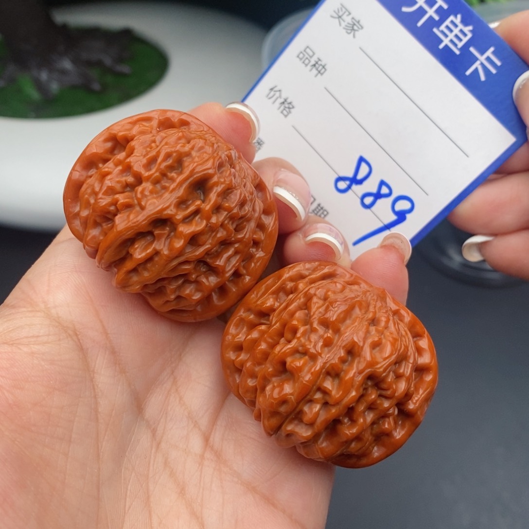 文玩核桃把件40四座楼889