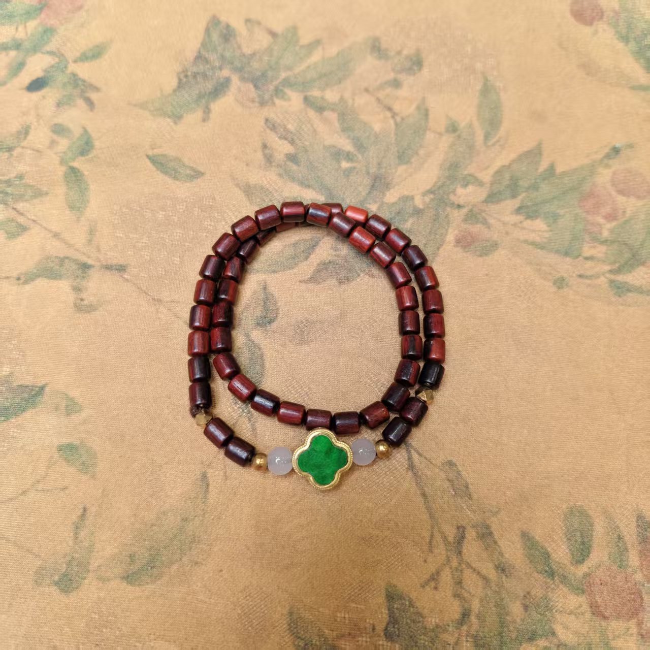 S1208-印度小叶紫檀5*6mm双圈+四叶草配饰+盒子