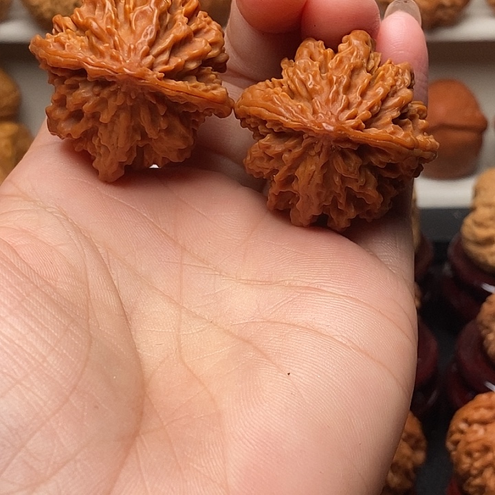 吊坠文玩核桃红桃