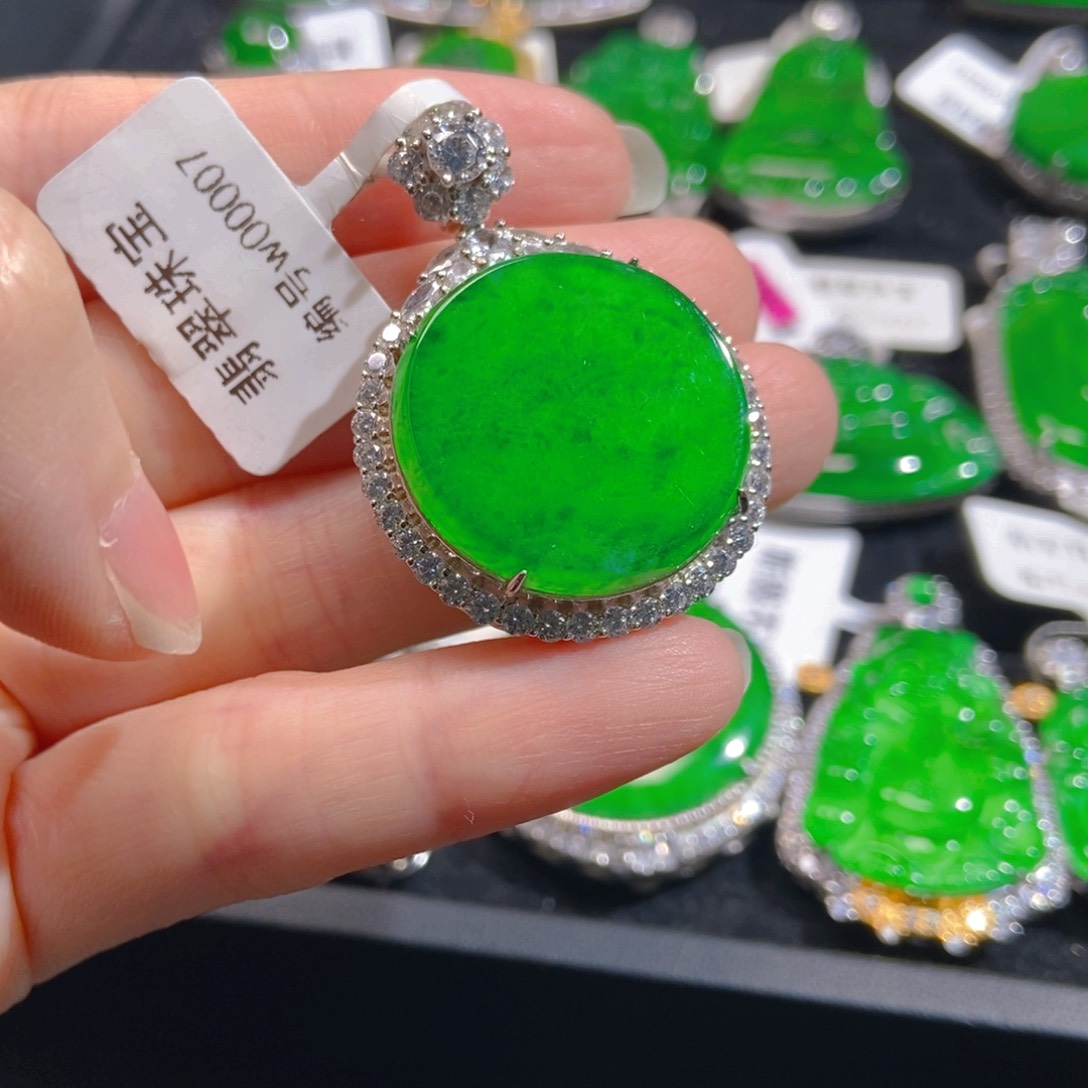 翡翠吊坠(不含链)银S925镶嵌