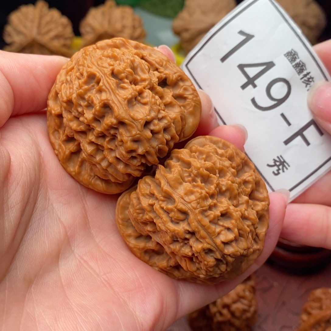 文玩核桃把件南疆44