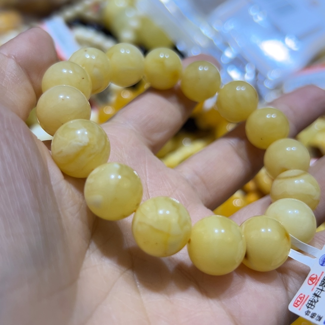 琥珀珠宝奇石未镶嵌