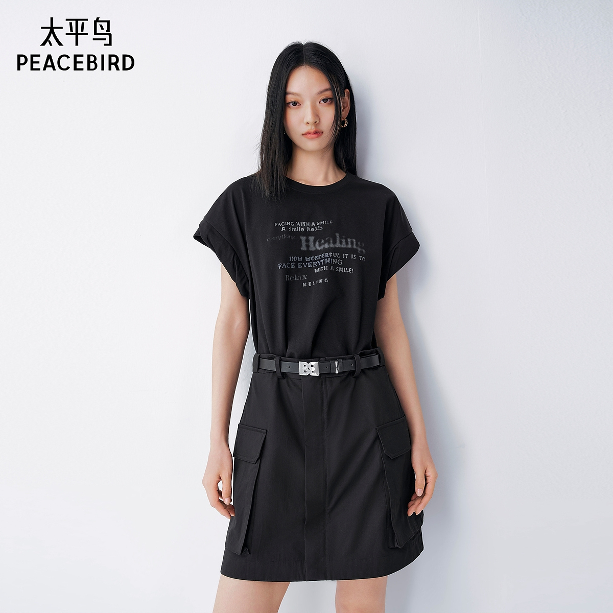【赵老板专属】太平鸟女装新款休闲工装印花拼接连衣裙A3FAF2331