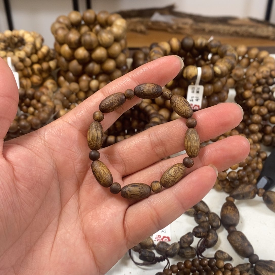 沉香手串奇楠沉香随形单圈多样性发一