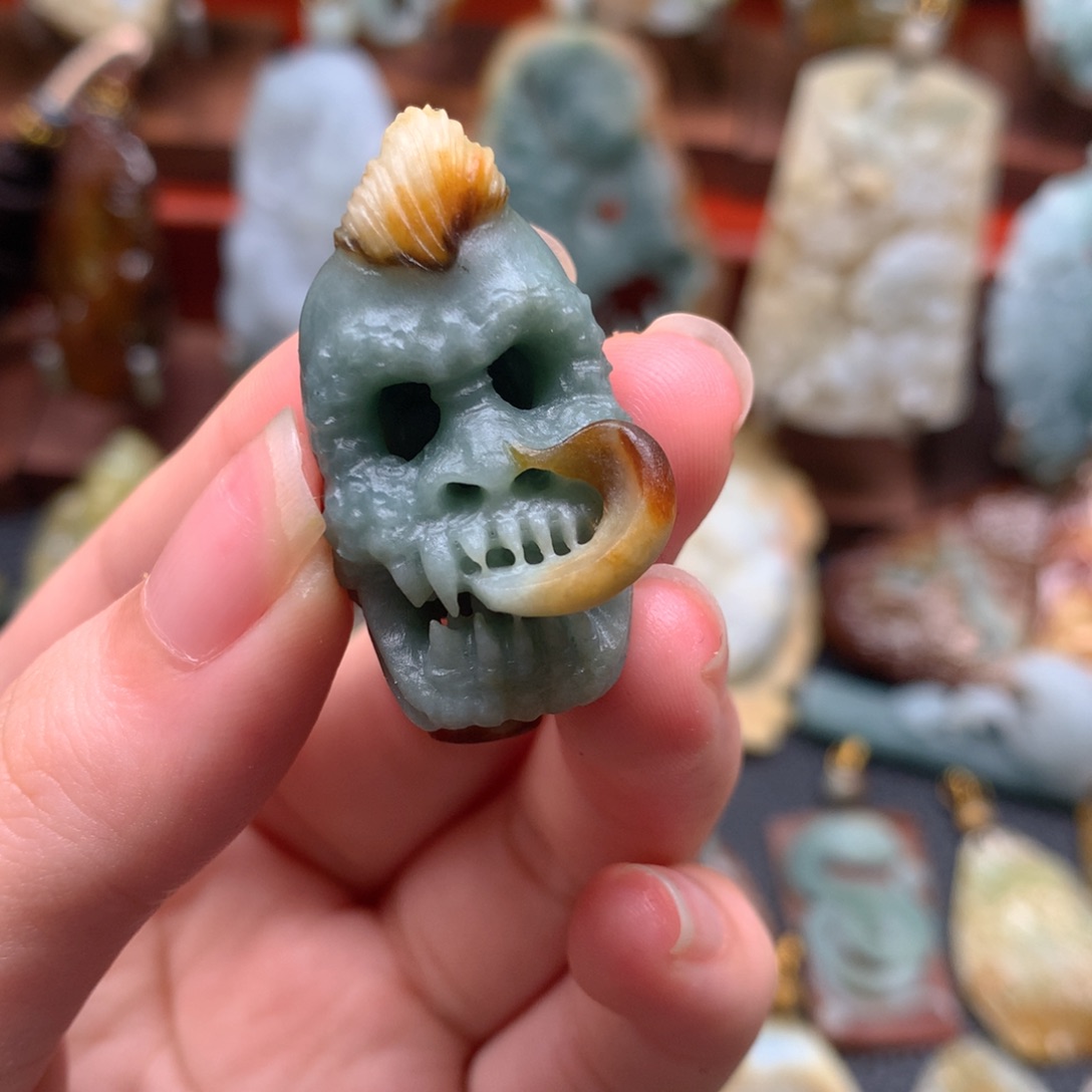 定制翡翠未镶嵌翡翠