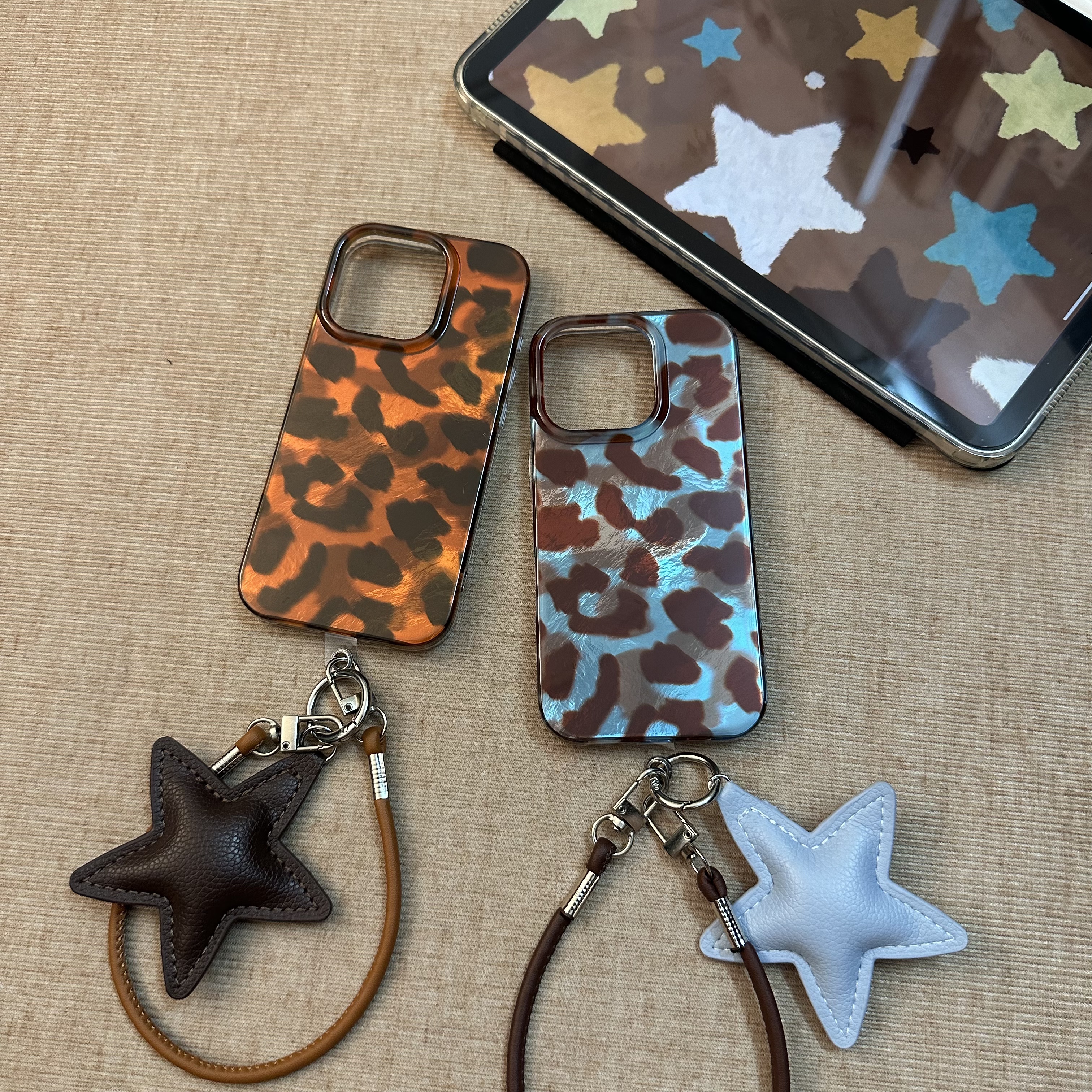 ins豹纹星星挂件手绳适用苹果17promax/16手机壳iPhone15/14/13女