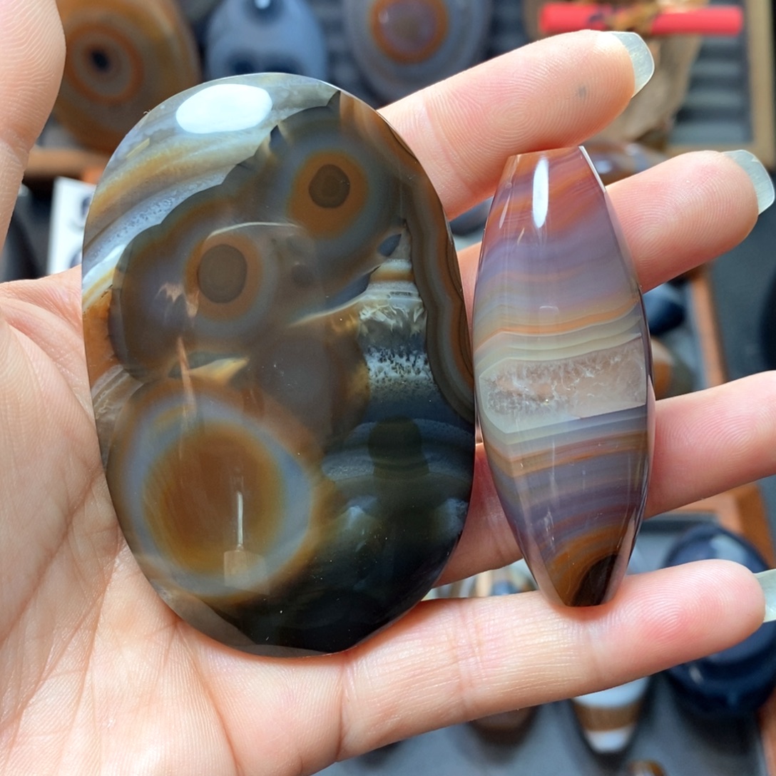 藏***修玛瑙/玉髓未镶嵌珠宝奇石