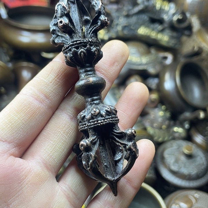 全是铜铜铜器铜器