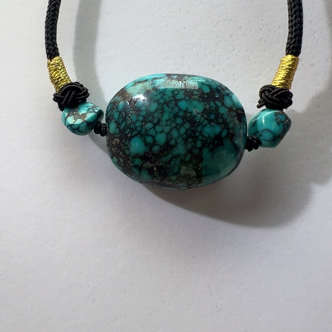 绿松石未镶嵌挂件