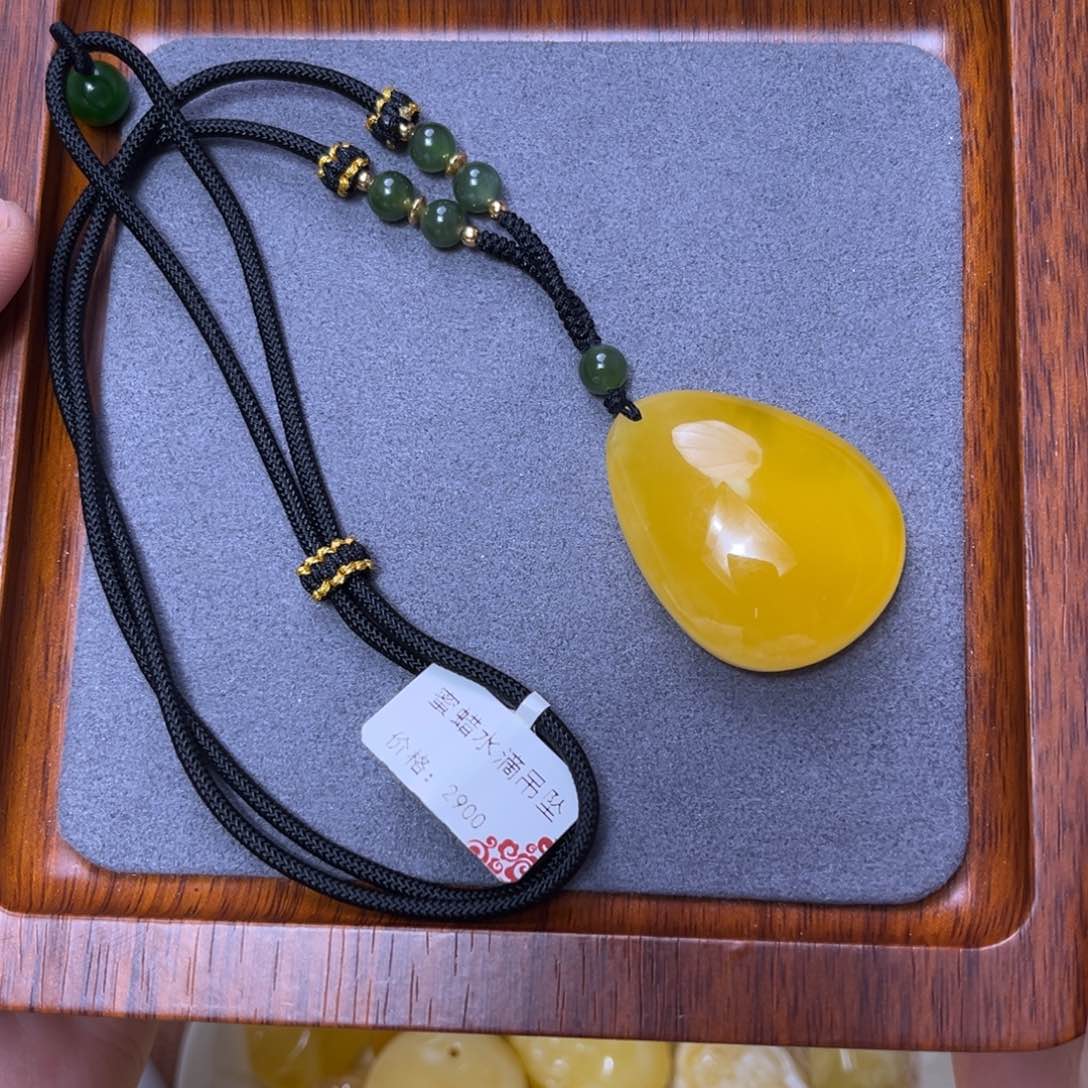 琥珀颈饰未镶嵌蜜蜡水滴