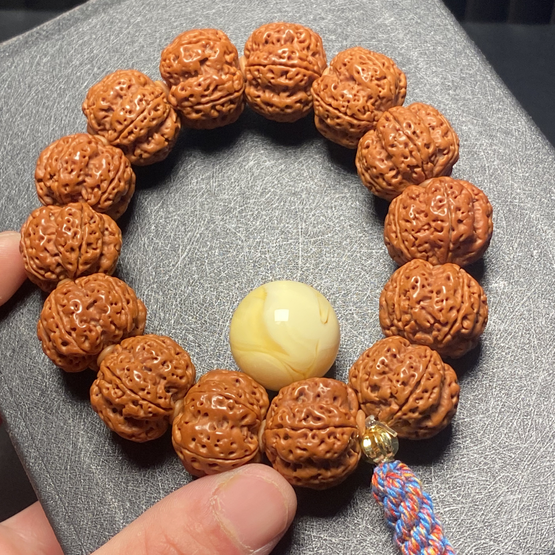 新品金刚菩提手串7号（梅花双龙）