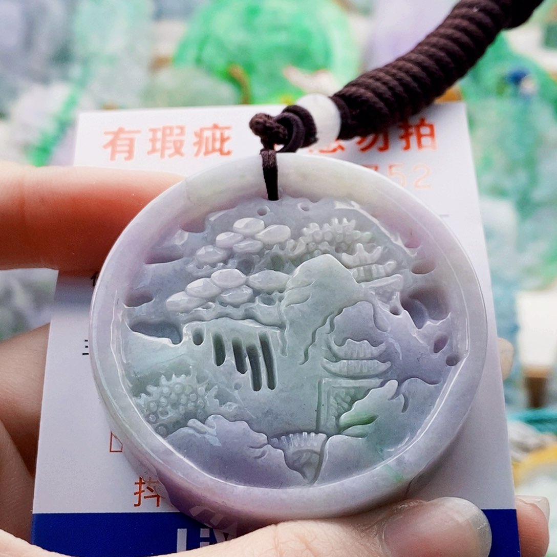 吊坠(不含链)未镶嵌翡翠