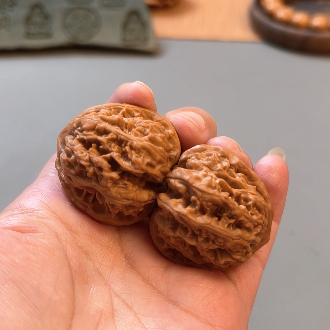 桃核把件39×40尺精修打底蓟县红马蹄XM1119