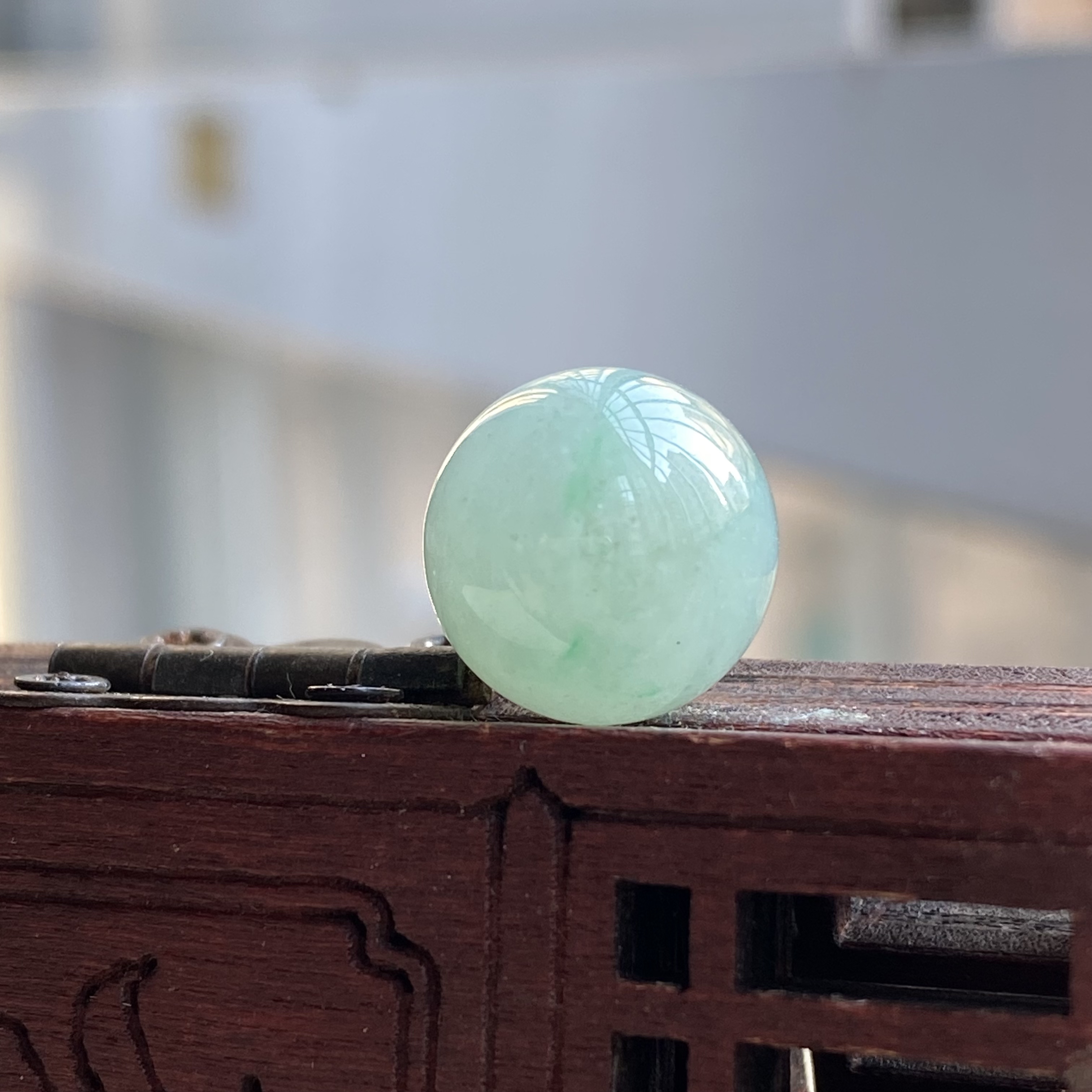 卡11.8飘金丝绿花波珠C0814缅甸翡翠圆珠细腻 种老 水头好无纹裂
