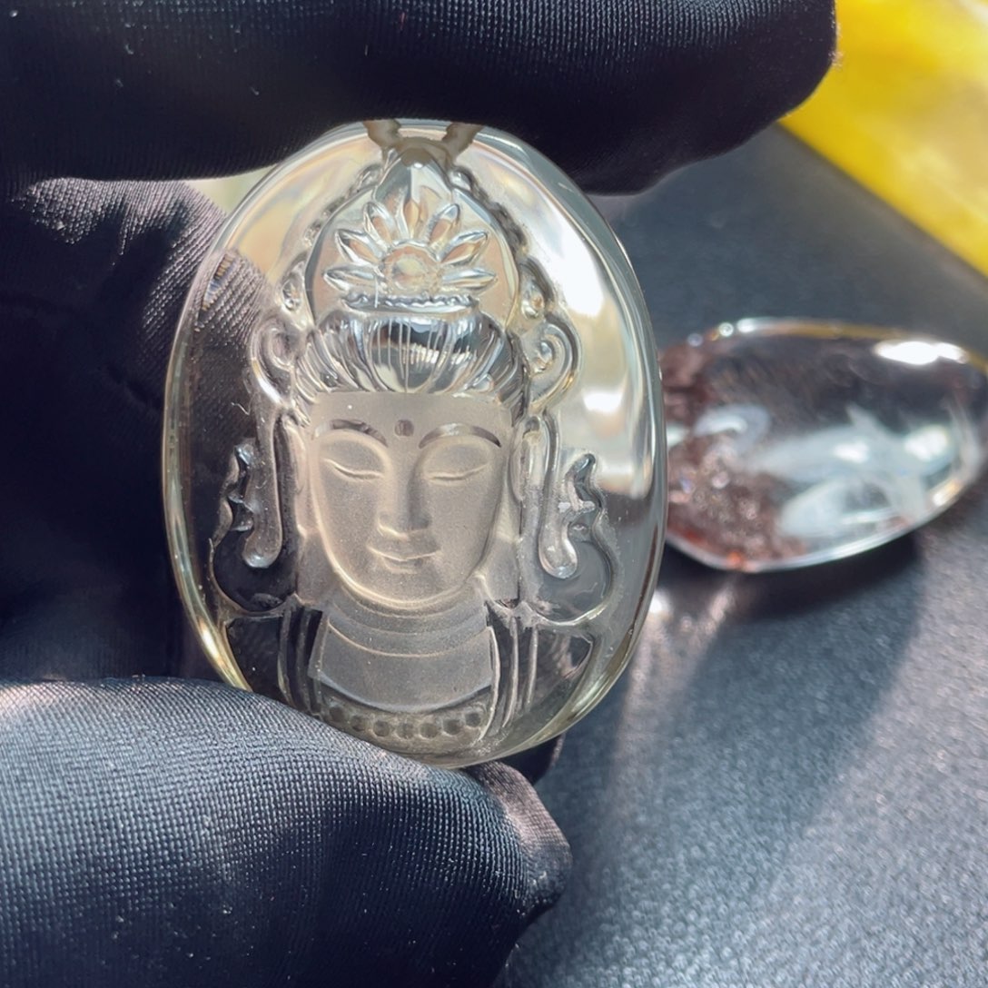 水晶吊坠(赠链)未镶嵌