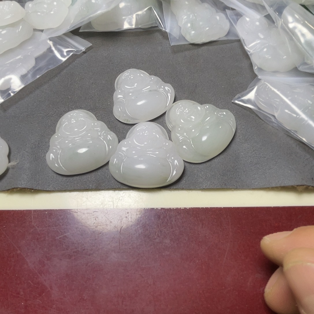 石英质玉手链未镶嵌