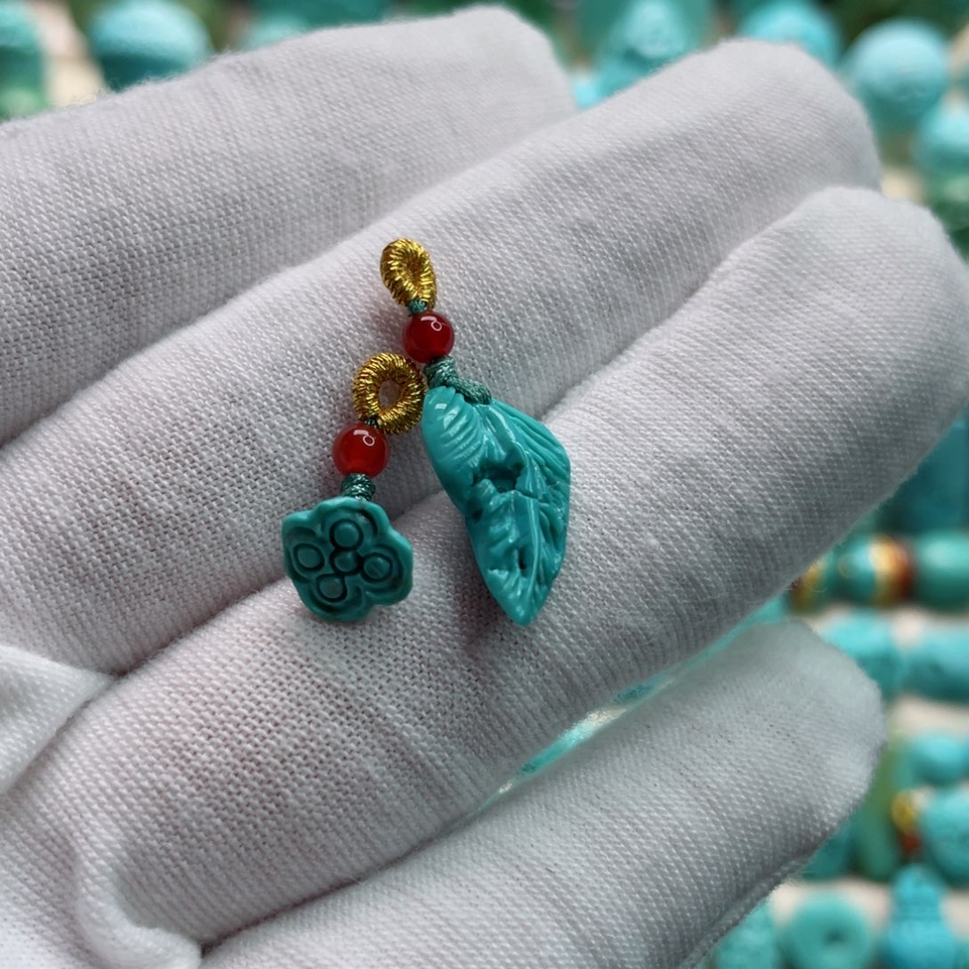 南红玛瑙颈饰未镶嵌