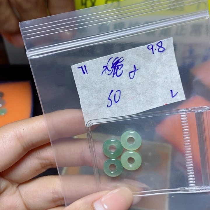 栀***花未镶嵌定制翡翠不退