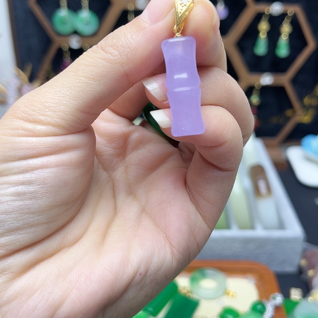 翡翠未镶嵌耳饰竹节