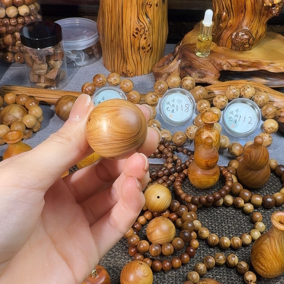 ****۶柏木（崖柏）北太行崖柏陈化3.0单球对眼