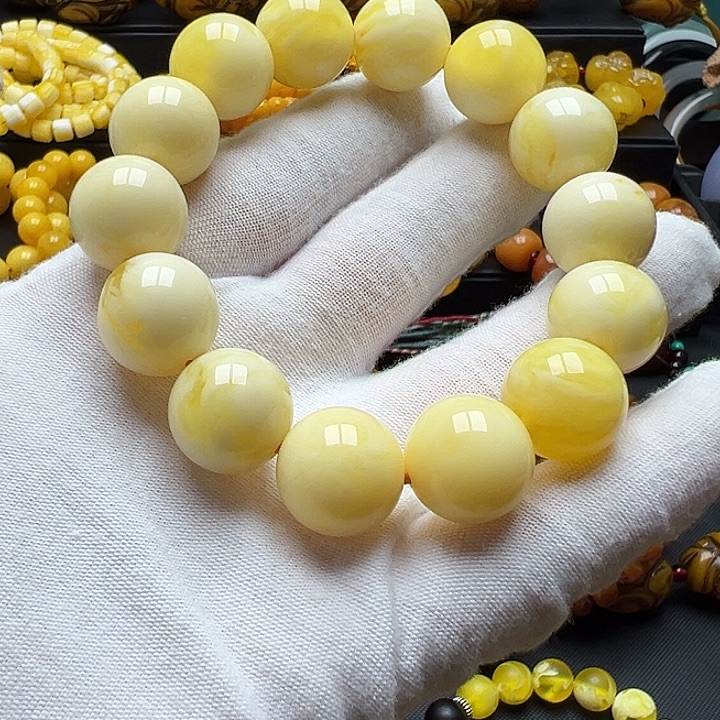 琥珀未镶嵌颈饰手串