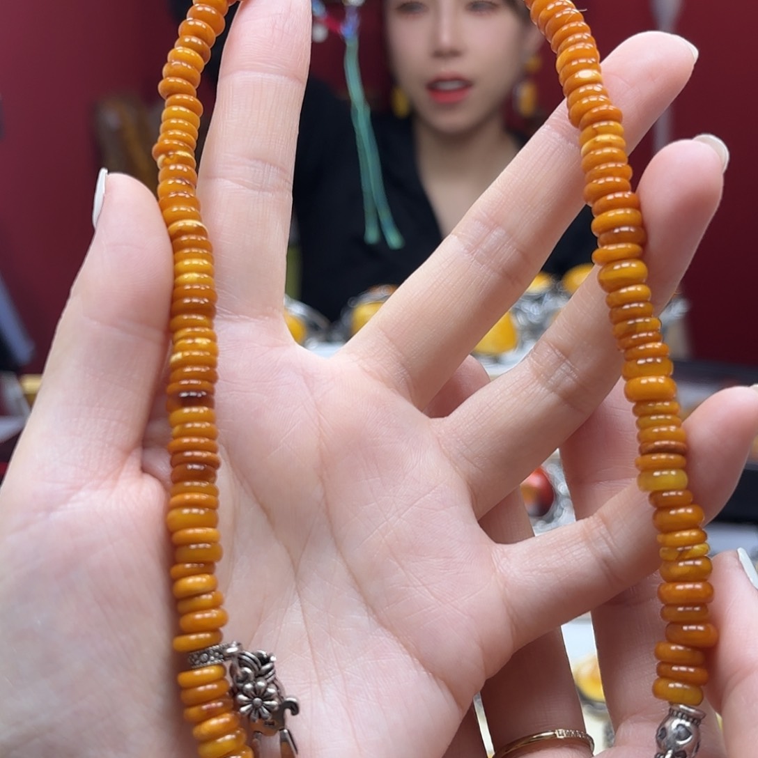 琥珀裸石未镶嵌45锁骨