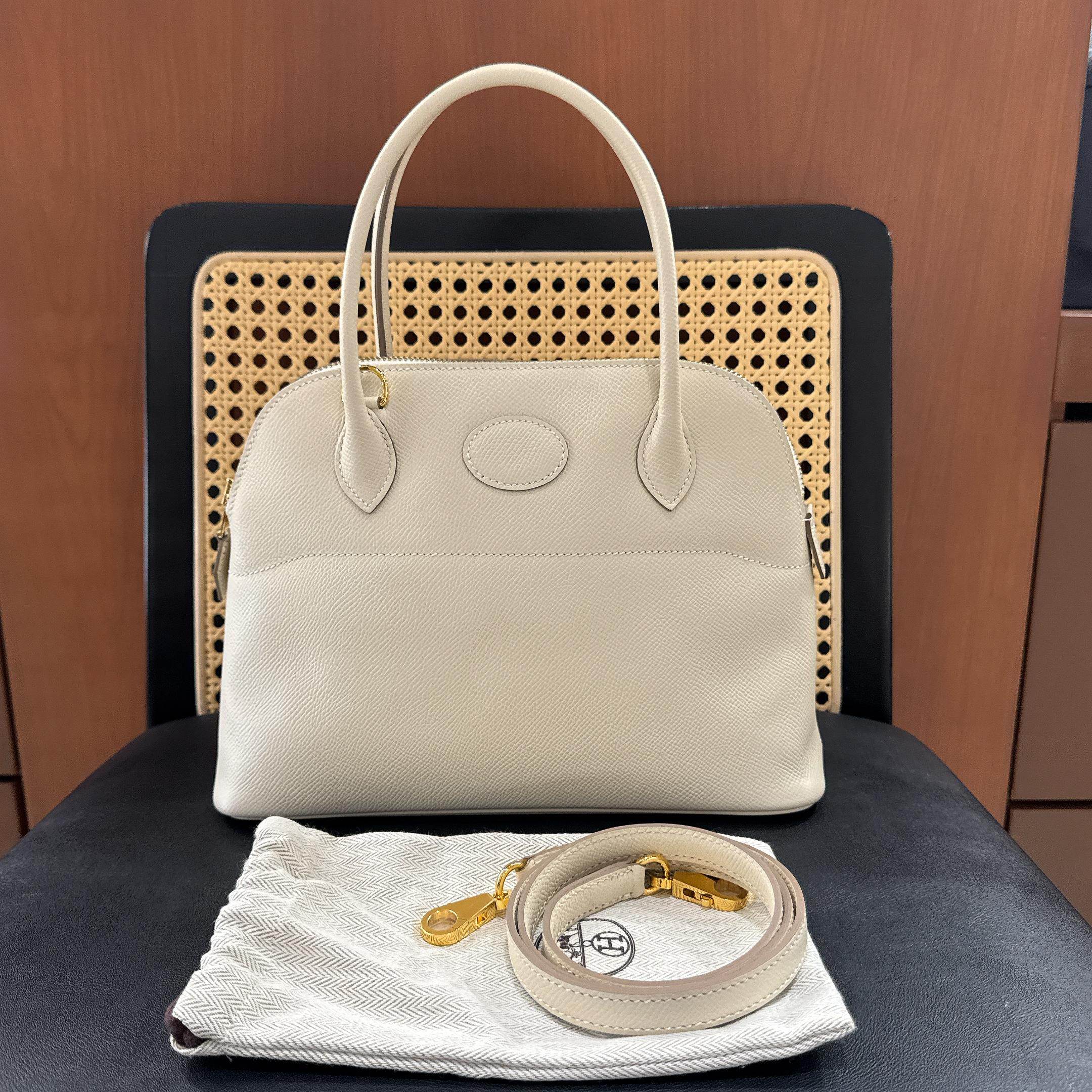 95新 Hermes/爱马仕 一泽/奶昔白保龄球27单肩包/Y刻/2805A