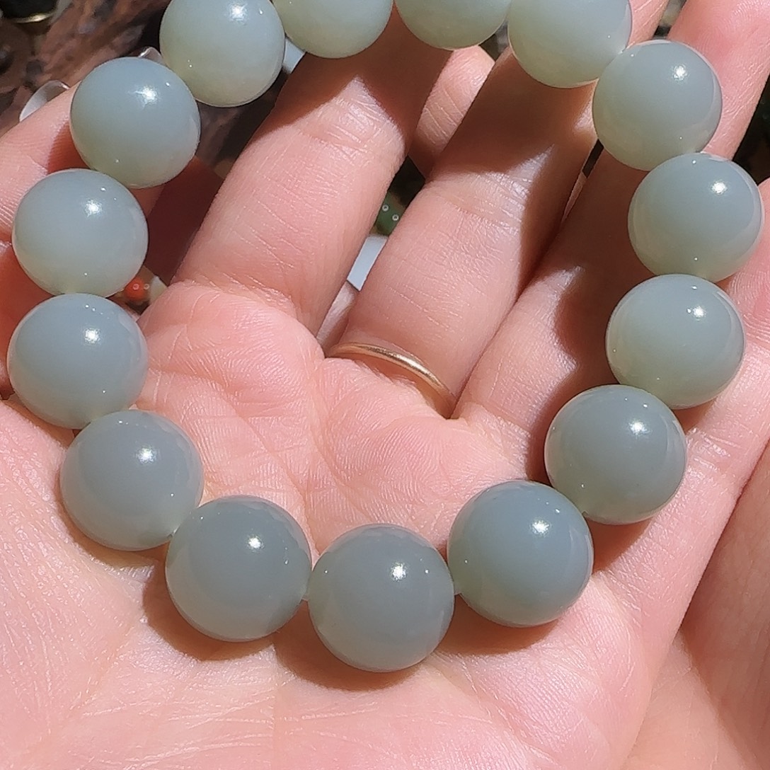 x***.和田玉未镶嵌手链