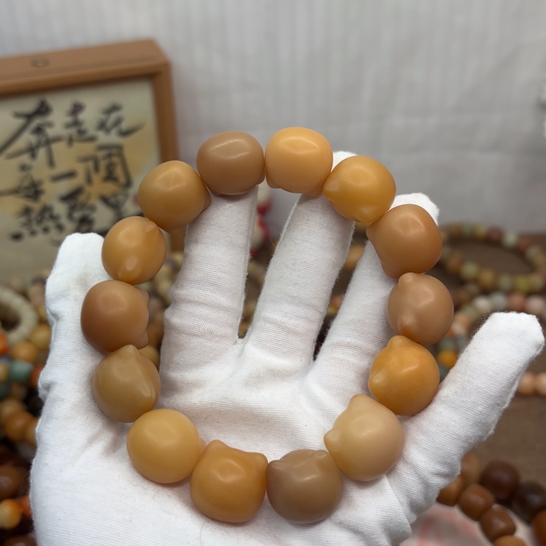 菩提根/象牙果吊坠19干磨瑕疵落地果猫头线松053