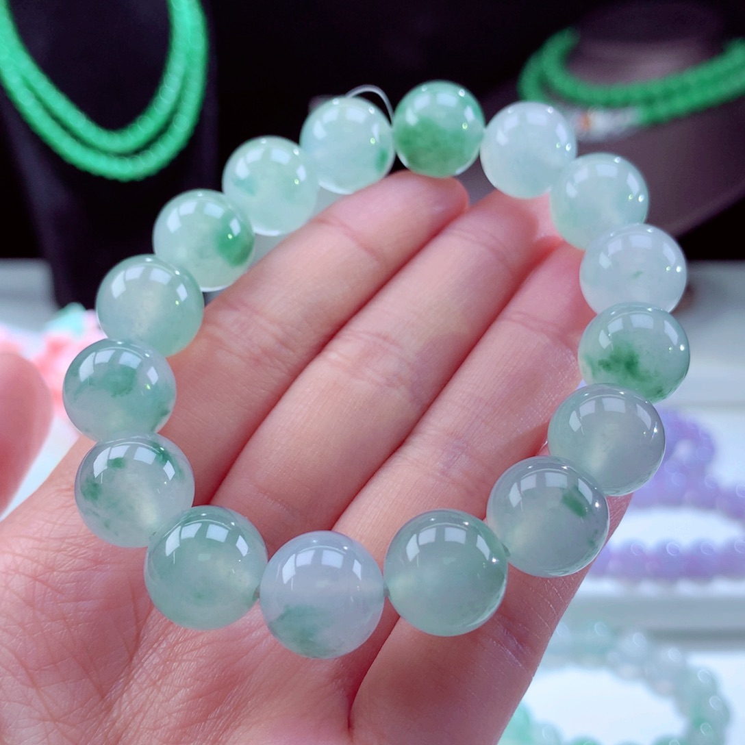 翡翠手链未镶嵌卡12.8mm