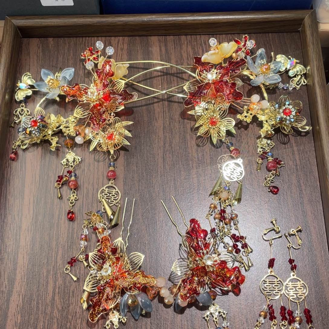 混合材质新娘头饰