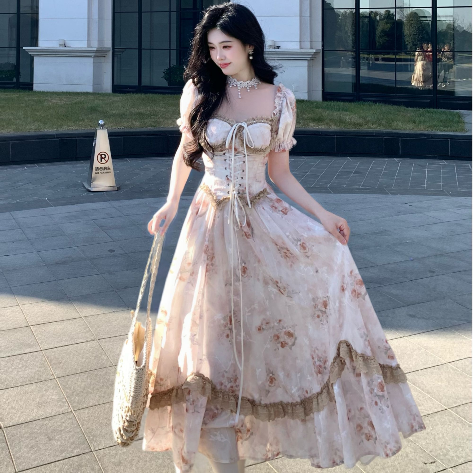 Blovelan花镜提香 复古宫廷感印花绑带碎花甜美收腰连衣裙