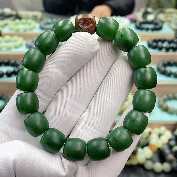 和田玉手链未镶嵌