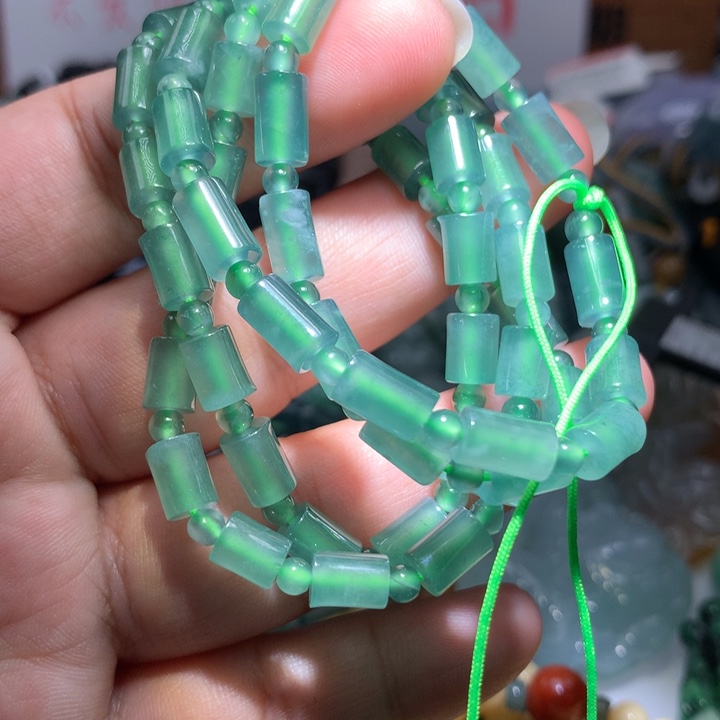 翡翠颈饰未镶嵌保真天然A货翡翠